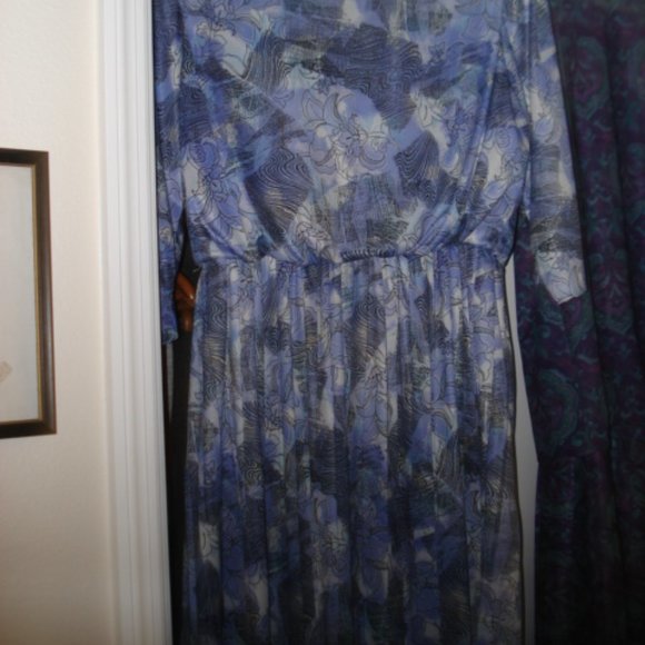 Ladies Vintage Dress in size 18WP - Picture 1 of 1